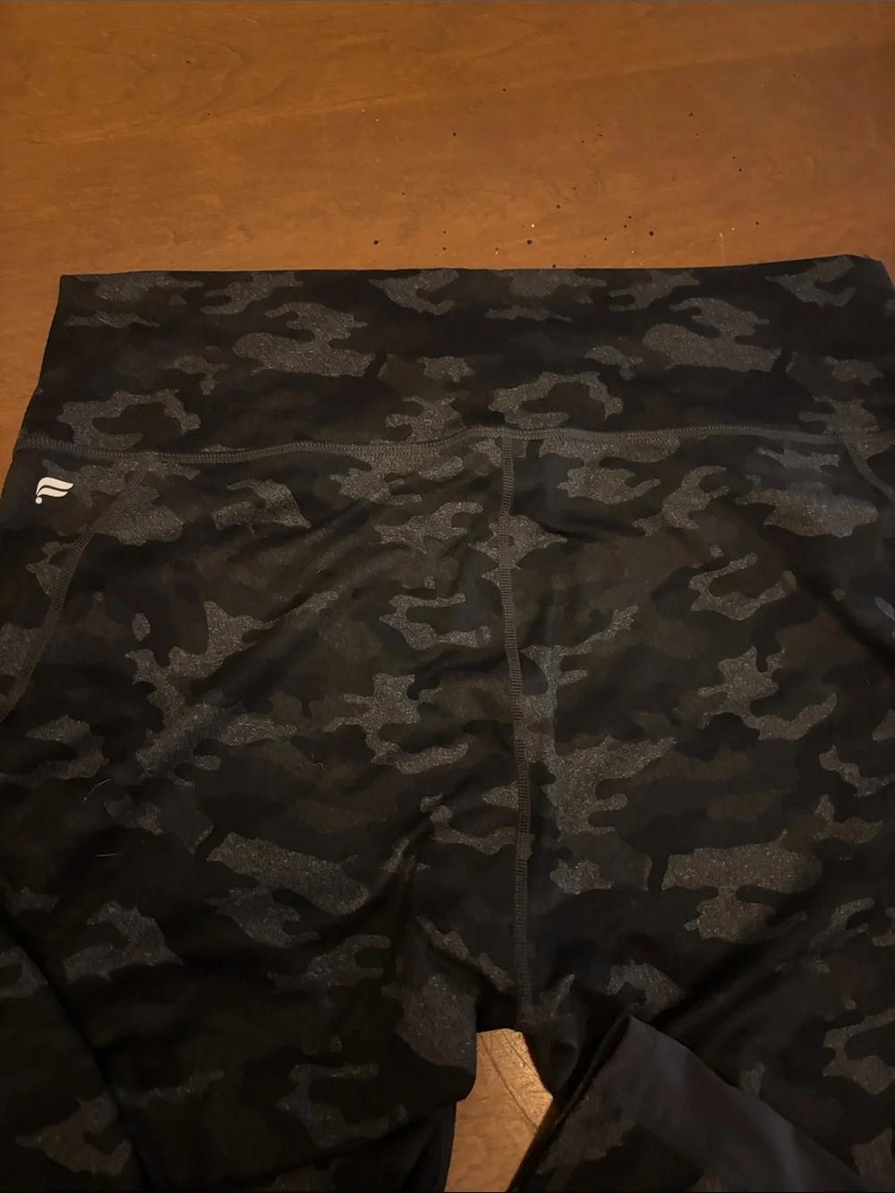 Fabletics PowerHold High Rise Camouflage Side Pocket Leggings Charcoal Size XXL